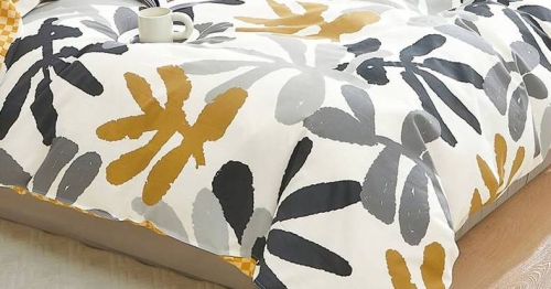 Komplet pościeli dwustronnej z bawełny satynowej 200x200 z dwoma poszewkami 50x70 biało musztardowo popielata