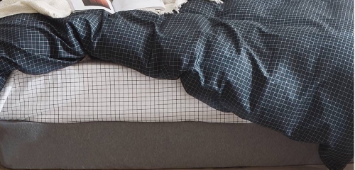 Komplet pościeli dwustronnej 180x200 w kratkę