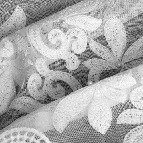 Firana gotowa Talia 250x350 biała z haftem przelotki