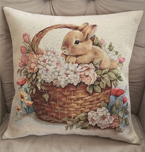 Poszewka gobelinowa wielkanocna 45x45 Króliczek w koszyczku
