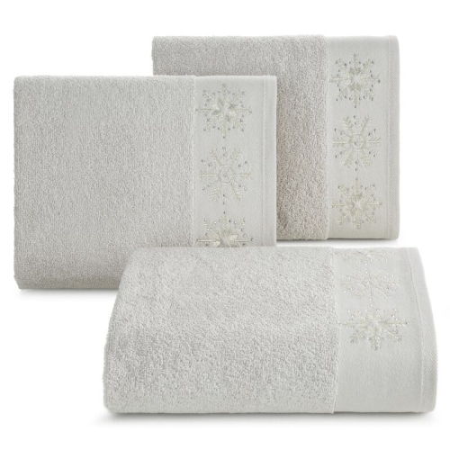 Świąteczny kąpielowy srebrny ręcznik 70x140 Śnieżynki