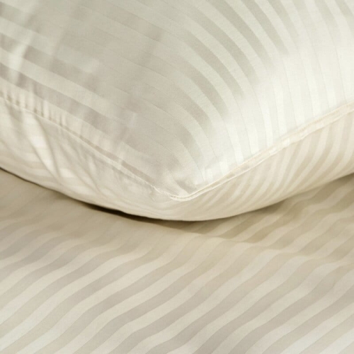 Komplet pościeli z adamaszku 220x200 kremowej