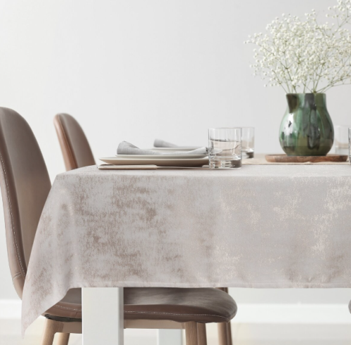 Obrus Premium 160x280 Iness Kremowo Szampański