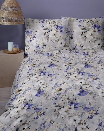 Komplet pościeli Home Satin z satyny bawełnianej 220x200 w fioletowe i kremowe kwiaty
