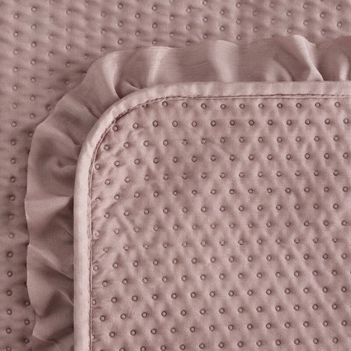 Narzuta pudrowo różowa 220x240 z falbanką