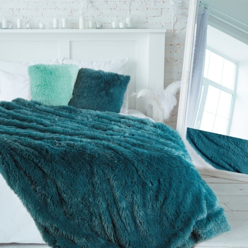 Narzuta 170x210 w kolorze ciemno turkusowym