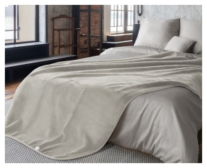 Koc 220x240 kawowy Pierre Cardin